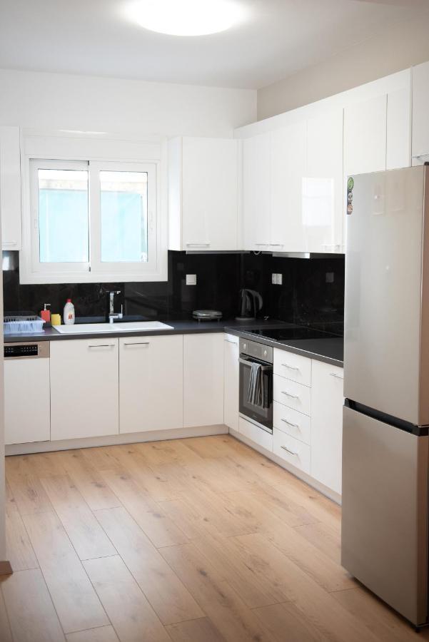 Apartmán Newly Renovated Flat 500M From Subway Station Atény Exteriér fotografie
